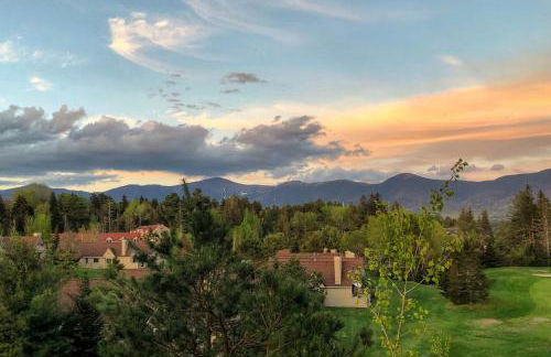 F3 Fairway Village Condo with great mountain views, 8 minute walk from Omni Mount Washington Hotel! - Foto 9