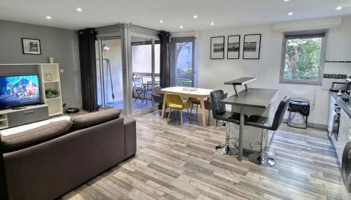 Appartement T3 72m2 Marselle St Anne Borély Proche plage - Foto 3, minibar