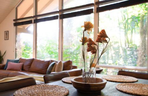 Bellevue Forest Haven Hideaway - Photo 9