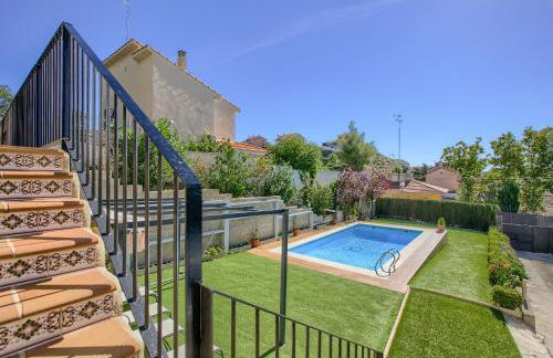Chalet con Piscina en Aranjuez - Foto 20