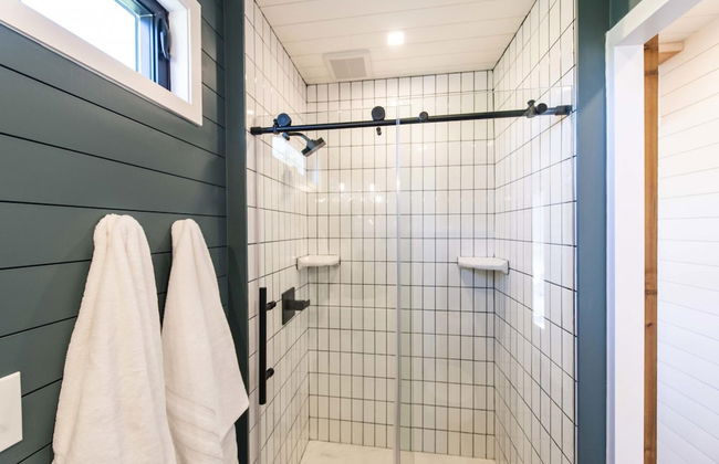 The Meadows Container Home in Country Setting - Foto 29