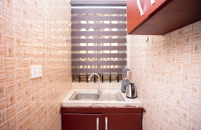 Cute & Comfy Condo Close to Highway - Foto 6