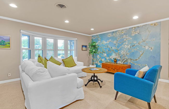 Chic 3BR Sanctuary Steps From The Drive Paradise - Foto 2