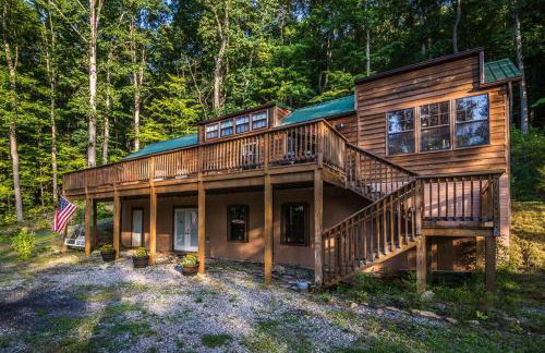 Family Cabin on 6 Acres with Lake Access and Hot Tub! - Foto 19