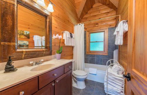 Above the Clouds Log Cabin, Hot Tub & Views! - Photo 22