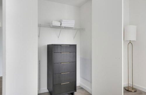 Blueground Midtown South rooftop nr Bryant Park NYC-2031 - Foto 13