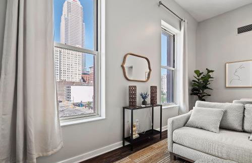 Skyloft Condo - Walk To Stadiums - City Views - Foto 24