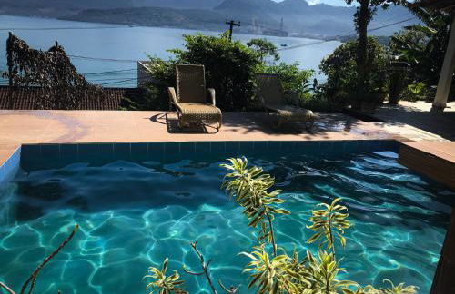 Casa com Piscina, Vista e Acesso ao Mar - Foto 1