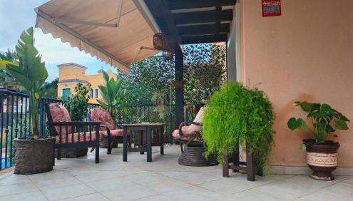 House Laguna Roja with sun terrace - Foto 2, Garden, Garden view