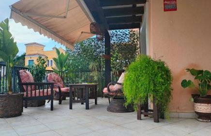 House Laguna Roja with sun terrace - Foto 2