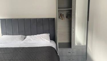 Stylish modern 2 bedroom flat 6B - Foto 2