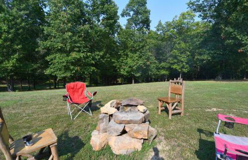Mountain Meltdown - Pet Friendly, Grill, Wifi, Fire Pit, EV Station -Shared Space - Grill, Fire Pit, Covered Porch, Fountain Pond - Foto 22