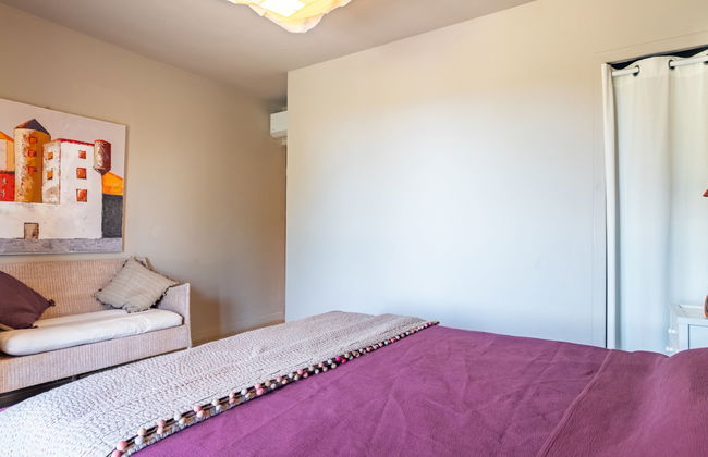 3 bedroom House in Bormes-les-Mimosas with private pool and garden - Photo 15