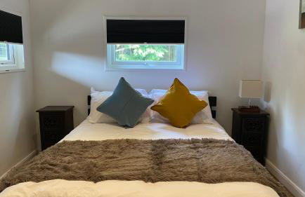 6 Bedroom Bungalow Ascot Racecourse LegoLand Windsor Castle 75" TV - Foto 37