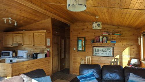 Shorefield Lodge by the Lake - Foto 3, pet friendly, toaster