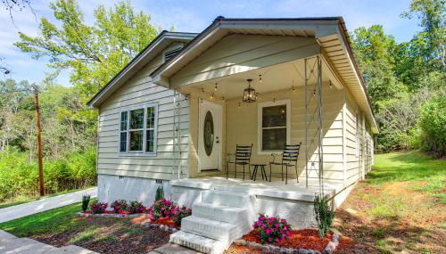 Lake Guntersville Hideaway! Home on Over 2 Acres - Foto 3