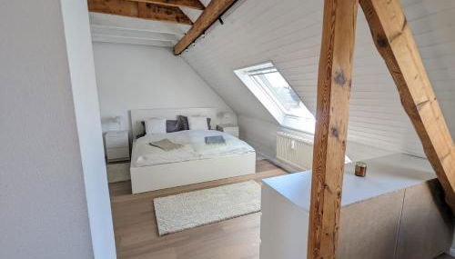 Helles Dachgeschoss-Appartement - Foto 3