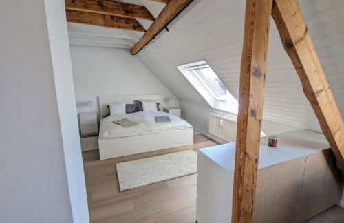 Helles Dachgeschoss-Appartement - Foto 3