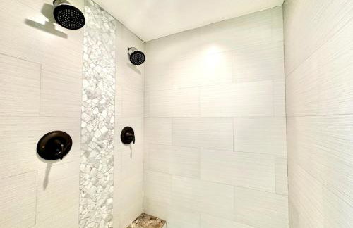 Tampa Group Retreat l Pool l Hot Tub l Outdoor Fun! - Foto 33