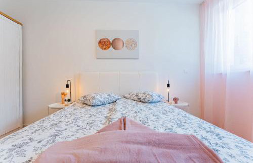 Flex SelfCheckIns 149 - Zagreb - Bedroom - Garage - Loggia - Foto 36