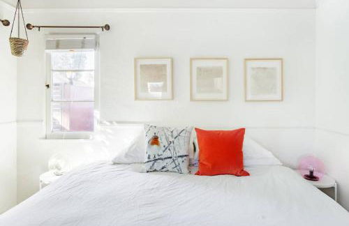 Silver Lake Mid-century Nestled in the Treetops - Foto 4