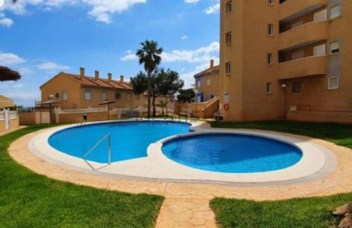 Apartamento muy cerca del mar. - Foto 2