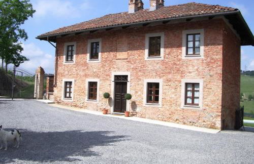 B&B Cascina Gaione Via Gallina,18b 12052 Neive cn - Foto 3