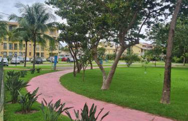 Apto 2 ambientes 1 quarto e a sala Cond Reserva do Sahy - Foto 63