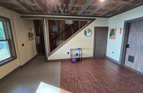 Downeast Sunset Luxury Lakehouse - Photo 34