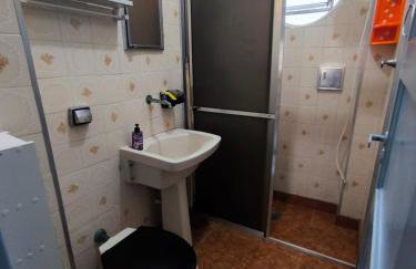 Apartamento Pé na Areia com Garagem no Centro Mongaguá - Foto 17