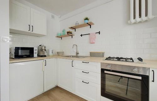 Urban Oasis Private Apartment with Palace of Culture View - Foto 7