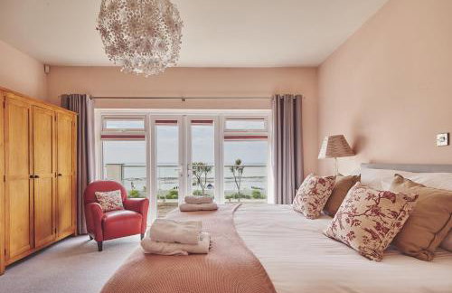 Sun Beach House - Photo 40