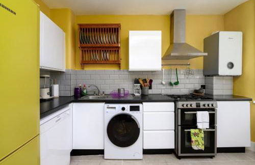 GuestReady - Cosy Retreat in the East End - Foto 13