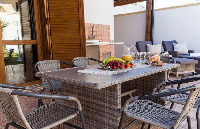 Villa Geraldina con piscina - Photo 39