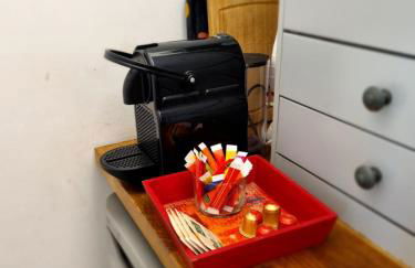 Cannes Studio privé climatisé et bon wifi - Foto 15