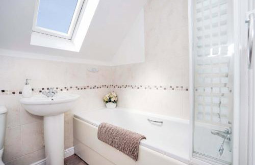 Yew Tree Close Mildenhall Bury St Edmunds - Photo 7