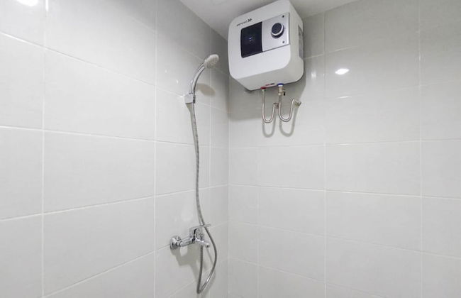 Minimalist And Homey Studio At Amartha View Apartment - Foto 9