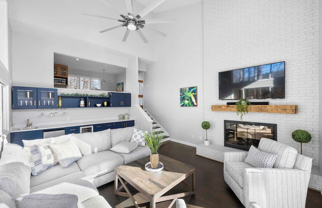 Sun Up, Sun Down by Avantstay Pool w/ Waterfall - Foto 20