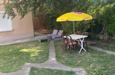 SPA jardin privé T3 indépendant dans Villa - Foto 17