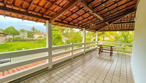 Casa com 5 quartos e vista para o mar a 170m da praia - Foto 2