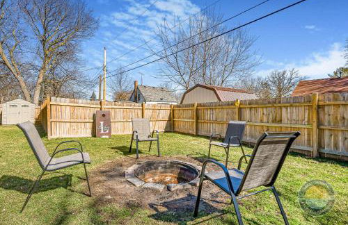 New Pet-Friendly Lake Geneva Escape - Foto 6