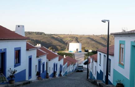 Modern Beautiful House - Photo 24