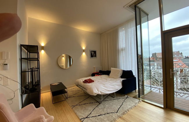 New Apartment Center of Trendy St Gille - Photo 2