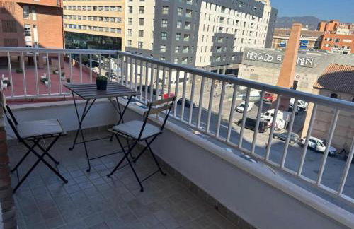 Vialia Piso Centrico Wifi Málaga Estación M Zambrano - Foto 1