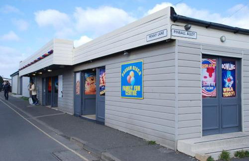 Wow I'm living on the beach. Luxury 4 bed sleeps 8 - Photo 34