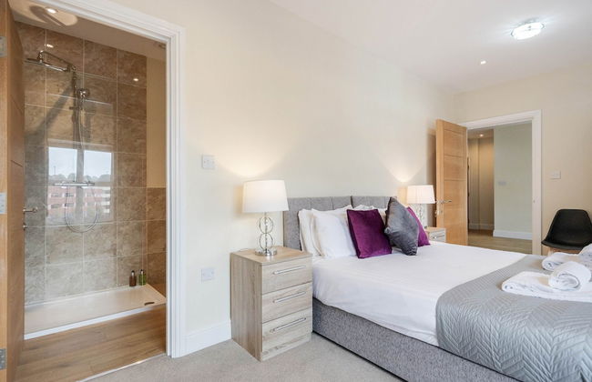 Luxury 2 Bedroom Apartments with Parking - Foto 30