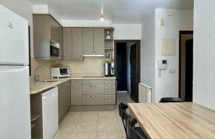 VOLENDAM 18 Planta baja con piscina privada - Foto 15