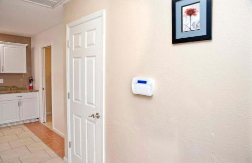 3 Bedrooms 2 Baths Pool Home available for LONGER STAYS!!! - Foto 23