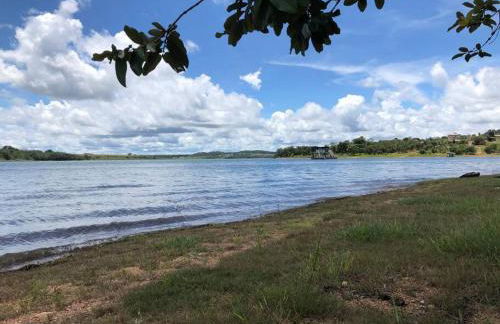 Rancho Sossego - Casa a 100m do Lago Corumbá IV - Foto 33