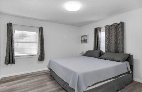 Spacious Home Minutes to the Beach - Foto 15